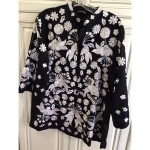 Vintage 70’s - 80’s Chuchi boho black & white embroidered shirt jacket size XXL